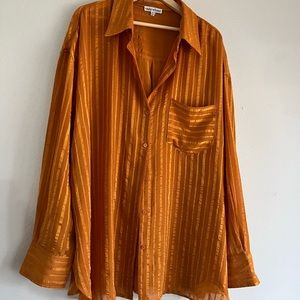 Semi-sheer Button-up